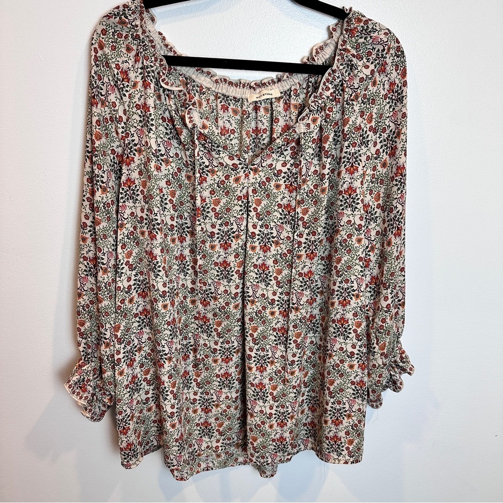 Studio Fall Winter Floral Peasant Blouse Elastic Ruffled Wrist Band
